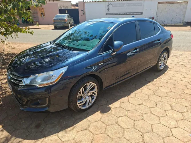 Citroen C4 Lounge Exclusive 1.6 Turbo Flex Aut. 2015