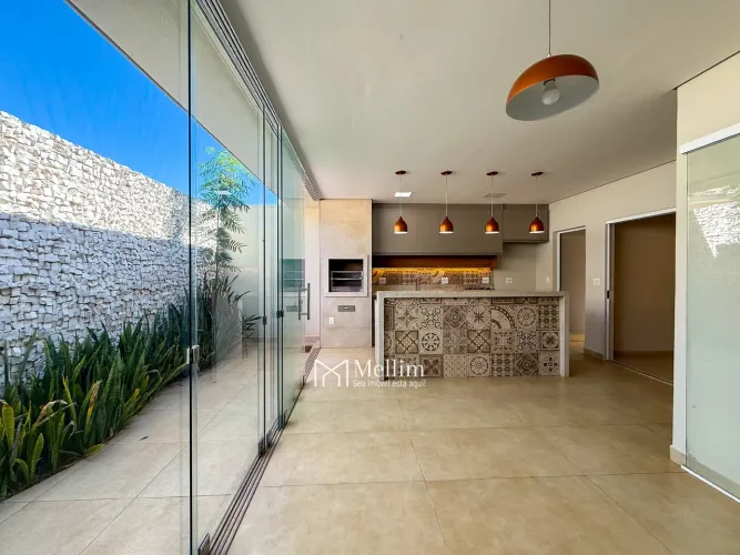 Sobrado 3 quartos - Cond. Rio Volga - Área gourmet e suíte com sacada - R$ 680.000 - S. J.