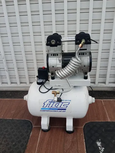Compressor odontológico 