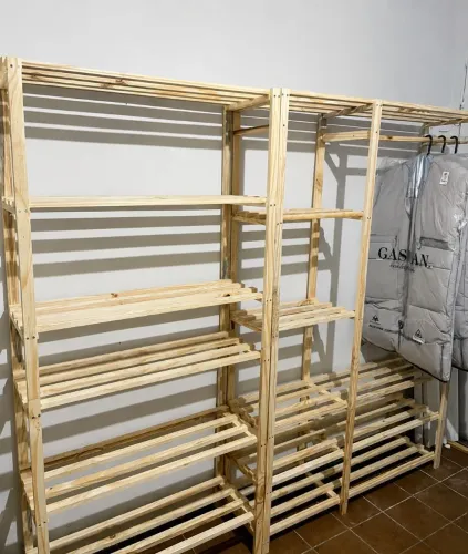 Kit Closet de Madeira Pinus (Arara + Estante) - ¡Envio e Montaje Disponível!