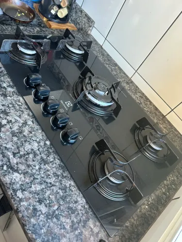 Cooktop 5 bocas Eletrolux - Vidro temperado preto