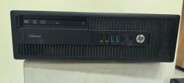 CPU HP eliteDesk 800 G2. 4gb ram 160HD