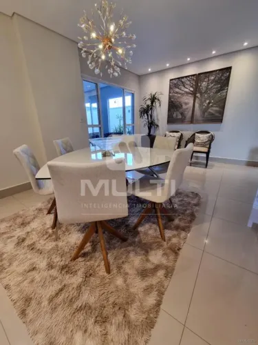 Casa Condominio - VILLAGE PARADISO II COND