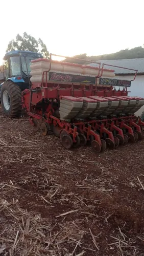 Troco plantadeira por bezerros ou vacas de leite