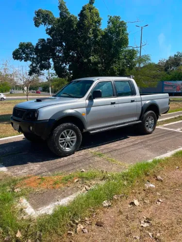 Mitsubishi L200 Outdoor GLS 2.5 4X4 CD TDI Diesel 2009