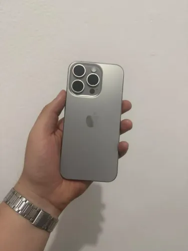 iphone 15 pro 256 gb