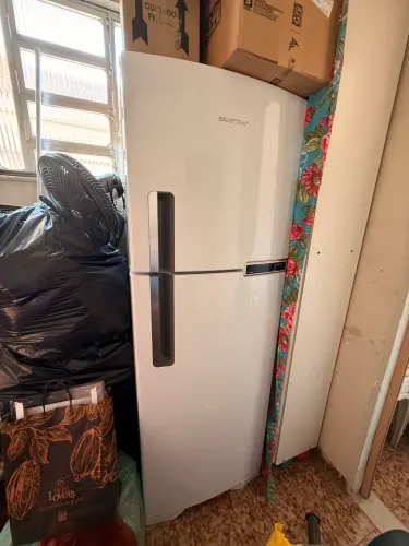 Geladeira Brastemp Frost Free 375L