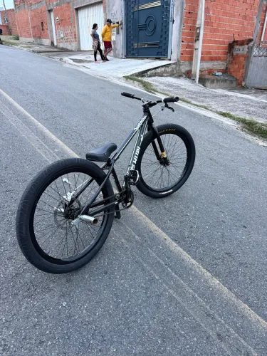 hupi whistler 2025
