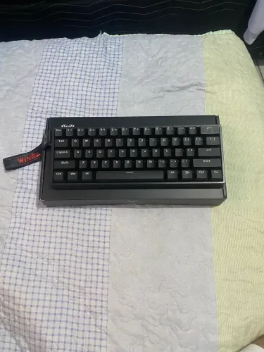 TECLADO MAGNÉTICO AULA WIN60he
