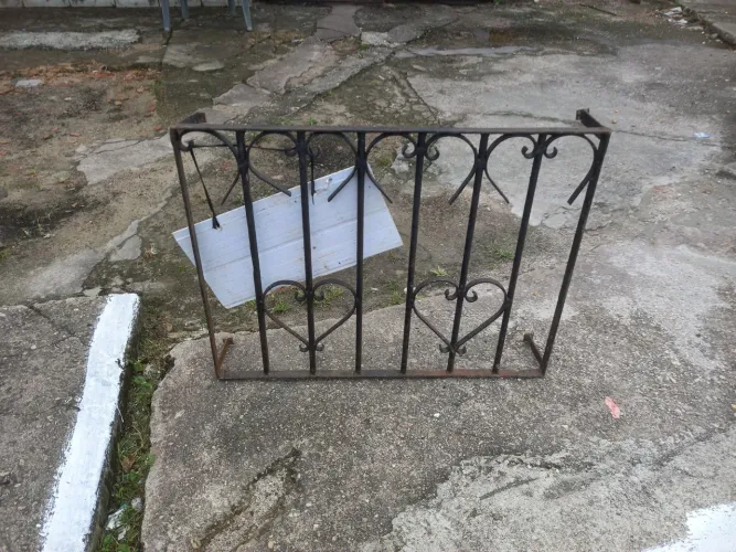 Vende-se grande para balanci medido 0,60×0,75 conservada