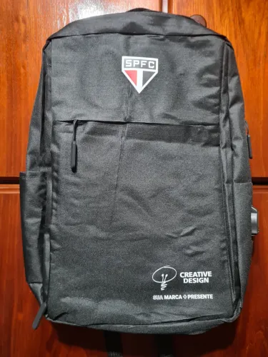 Mochila do São Paulo FC e mais 5 itens