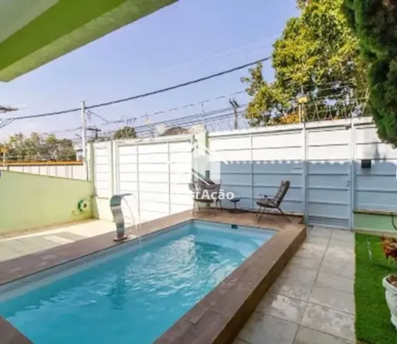 Casa em Guarulhos - Com piscina
