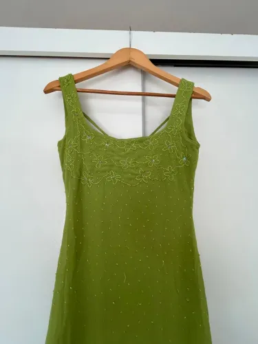Vestido verde claro - tamanho P