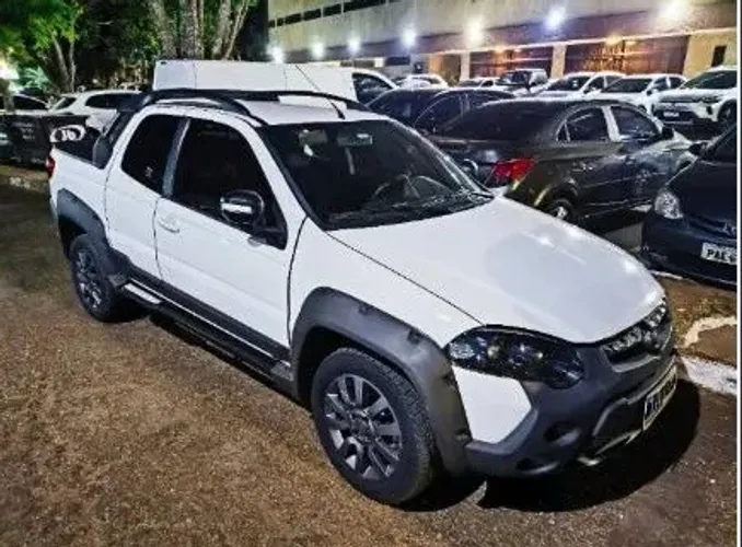 Fiat Strada Adventure1.8/ 1.8 Locker Flex CD 2020