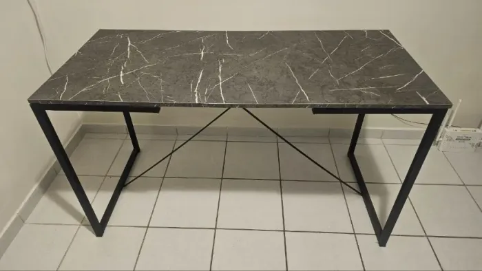 Mesa de Escritório / Estudo Estilo Industrial (Tenho 2 unidades)