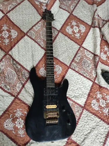 Guitarra Cort Evl K4 - Não aceito ofertas, vai de brinde uma interface de áudio Teyun q-12
