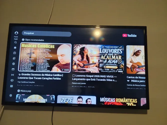 Tv Samsung 40" Smart defeito no alto falante