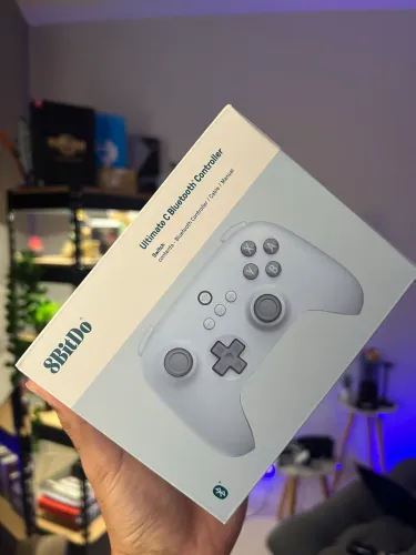 8BitDo Ultimate C Bluetooth Controle Azul - Switch, PC e celulares