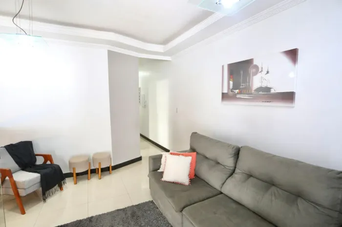 Casa à Venda - Alvorada, 3 Quartos, 180 m2