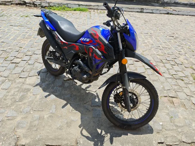 Shineray SHI 175s EFI, moto extra. Único dono em excelente estado de uso e conservação!