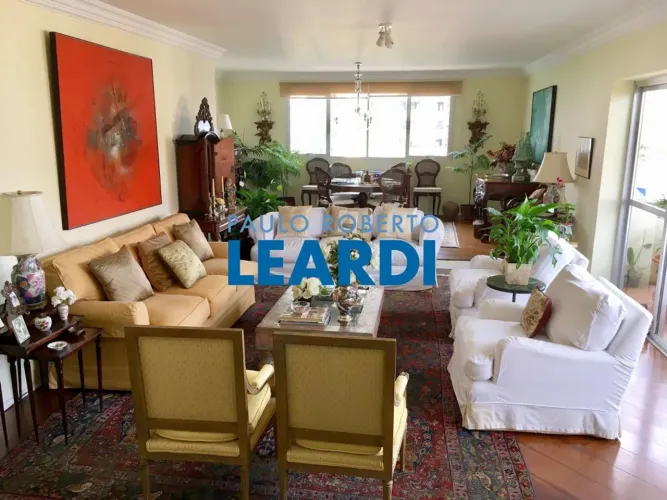 APARTAMENTO - REAL PARQUE - SP