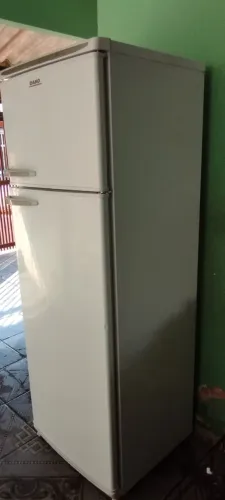 Geladeira usada