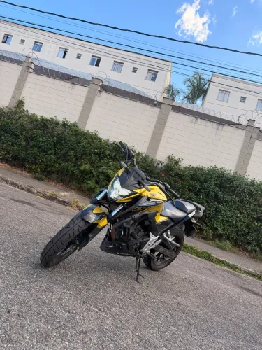 CB 300F Twister Abs