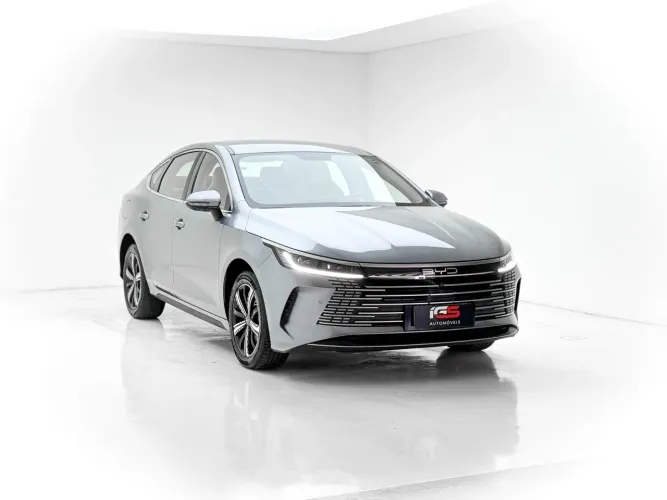 BYD King GS 1.5 16V Híbrido Aut. 2025