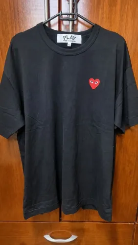 Camiseta CDG play