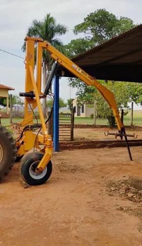 Guincho traseiro agrícola para trator