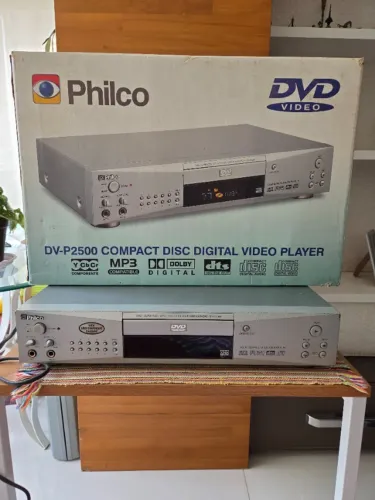 DVD Philco DV-P2500 COMPACT DISC DIGITAL