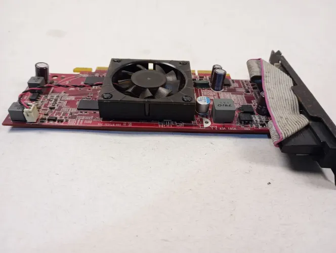 Placa de Vídeo MSI ATI Radeon HD 4550 512MB - Para Peças