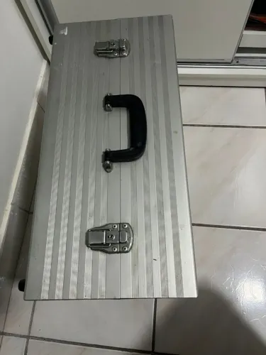 Maleta profissional alumínio 