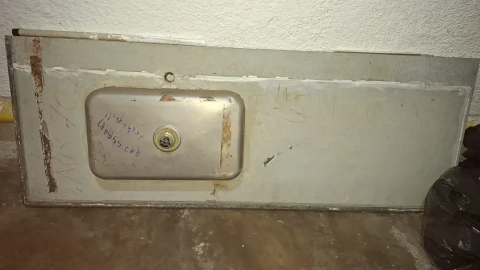 Pia cozinha em mármore andorinha 