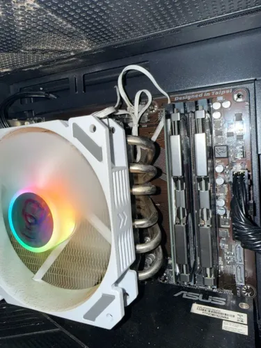 Ryzen 7 2700x + Gigabyte AB350M