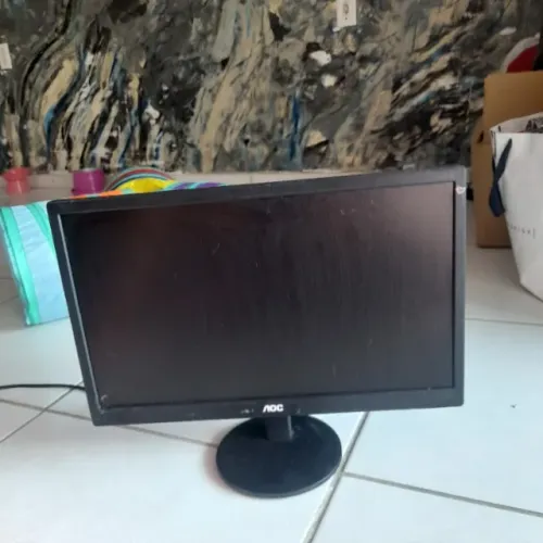 Monitor AOC usado