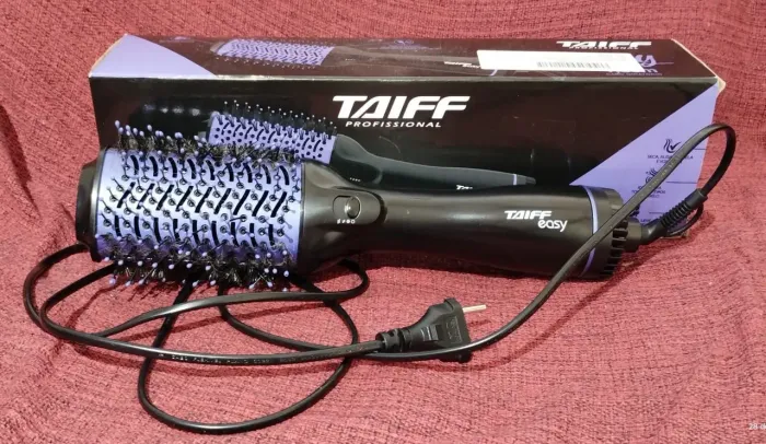 Vende-se escova rotativa Taiff as duas *