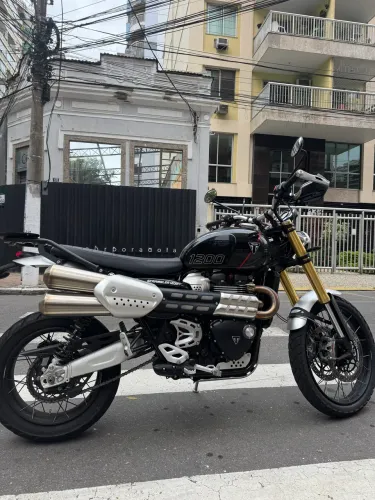 Triumph Scrambler 1200 XE 2025