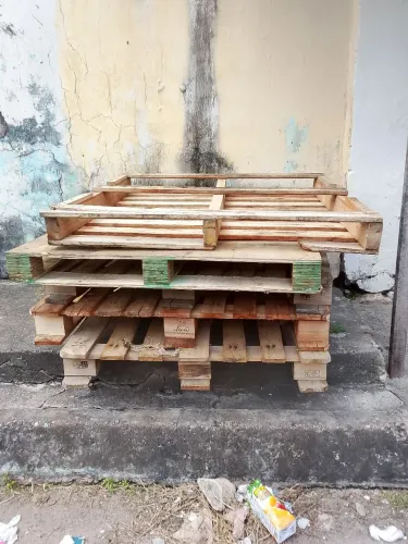 Paletes