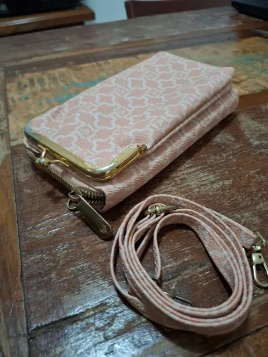 Bolsa/carteira - material sintético