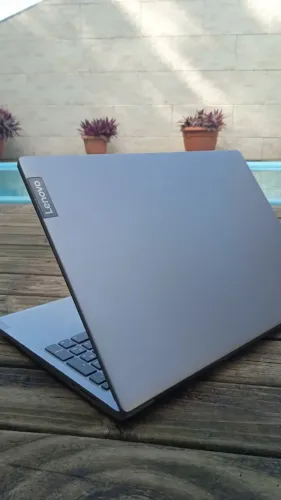 Notebook Lenovo | Core i3 6th Geração | 8GB Ram | SSD 120GB