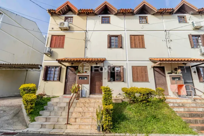Casa em Condomínio à venda Avenida Monte Cristo, Vila Nova - Porto Alegre
