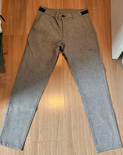 Calça social cinza Zara