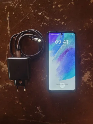 Vende se samsung s21 Fe 128 gb