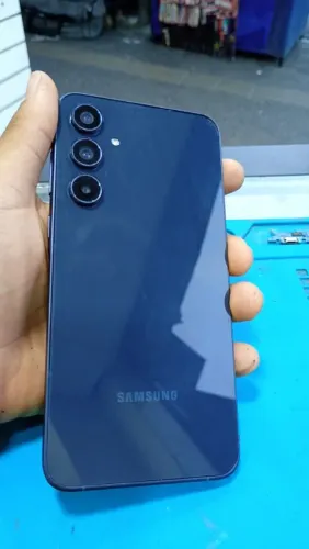 Samsung A55