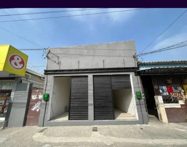 Excelente Ponto Comercial em Realengo Frente para Avenida Principal