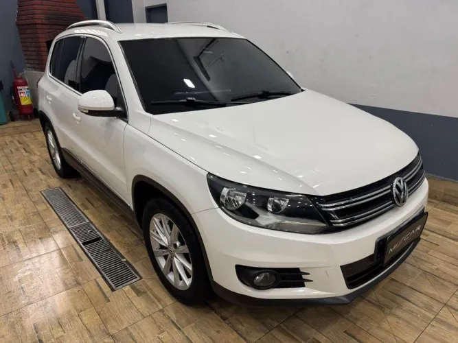 Volkswagen Tiguan 2.0 TSI 16V 200cv Tiptronic 5P 2012