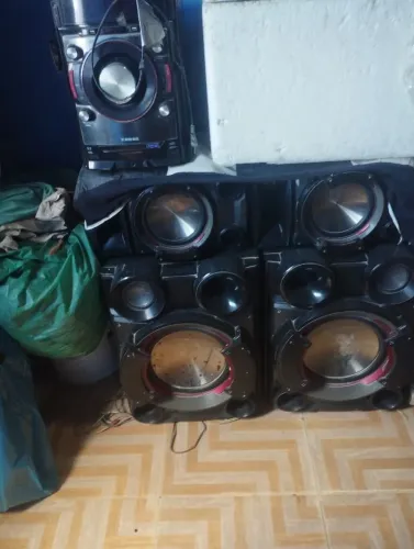 Vende-se um som
