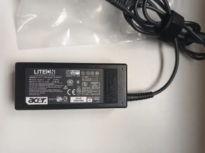 Fonte e carregador notebook Acer