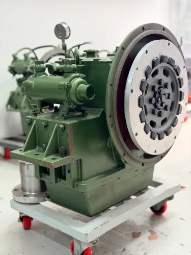 Reversor marítimo reforçado 220